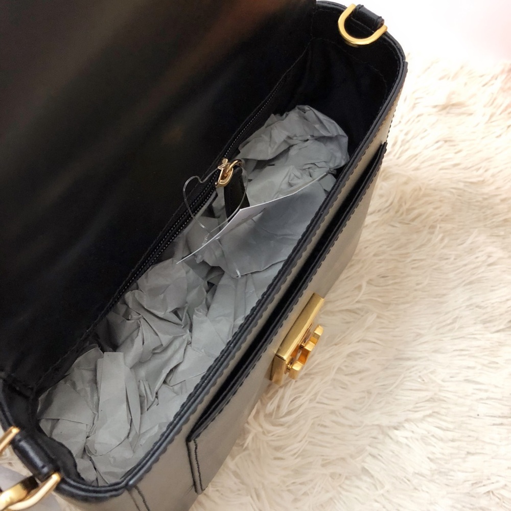 NWT Michael Kors Mindy Medium Top Handle Satchel - Picture 7 of 8